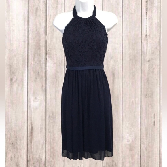 David's Bridal Dresses & Skirts - David’s bridal F17020 lace halter dress marine blue size 4